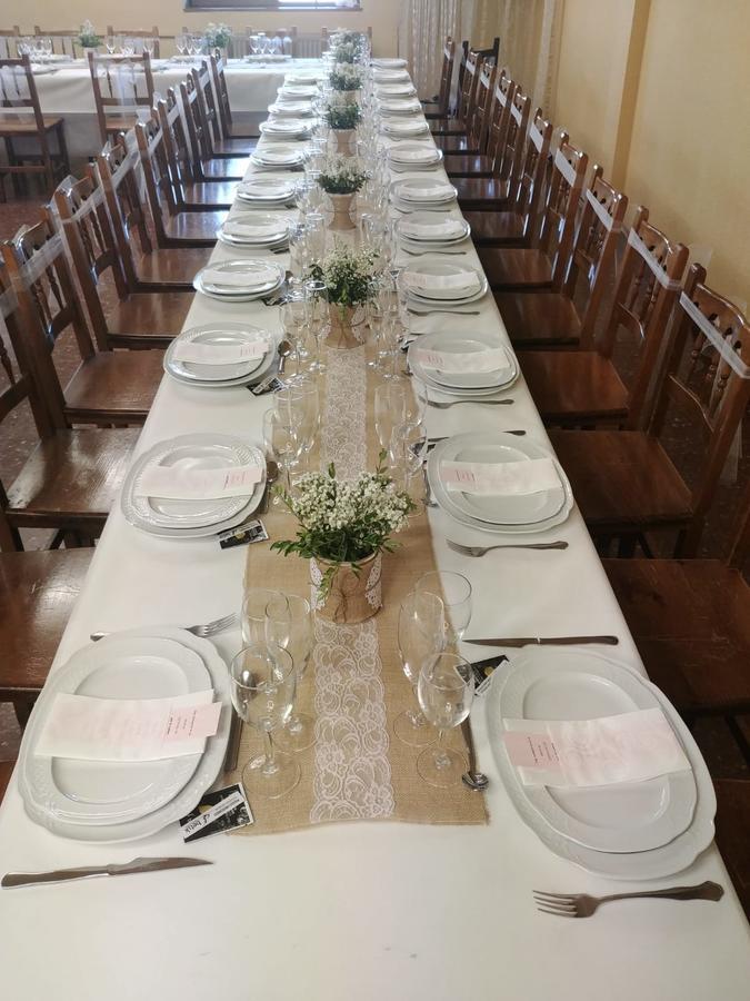 Hostal Hermanos Gutierrez Monasterio de Rodilla Extérieur photo